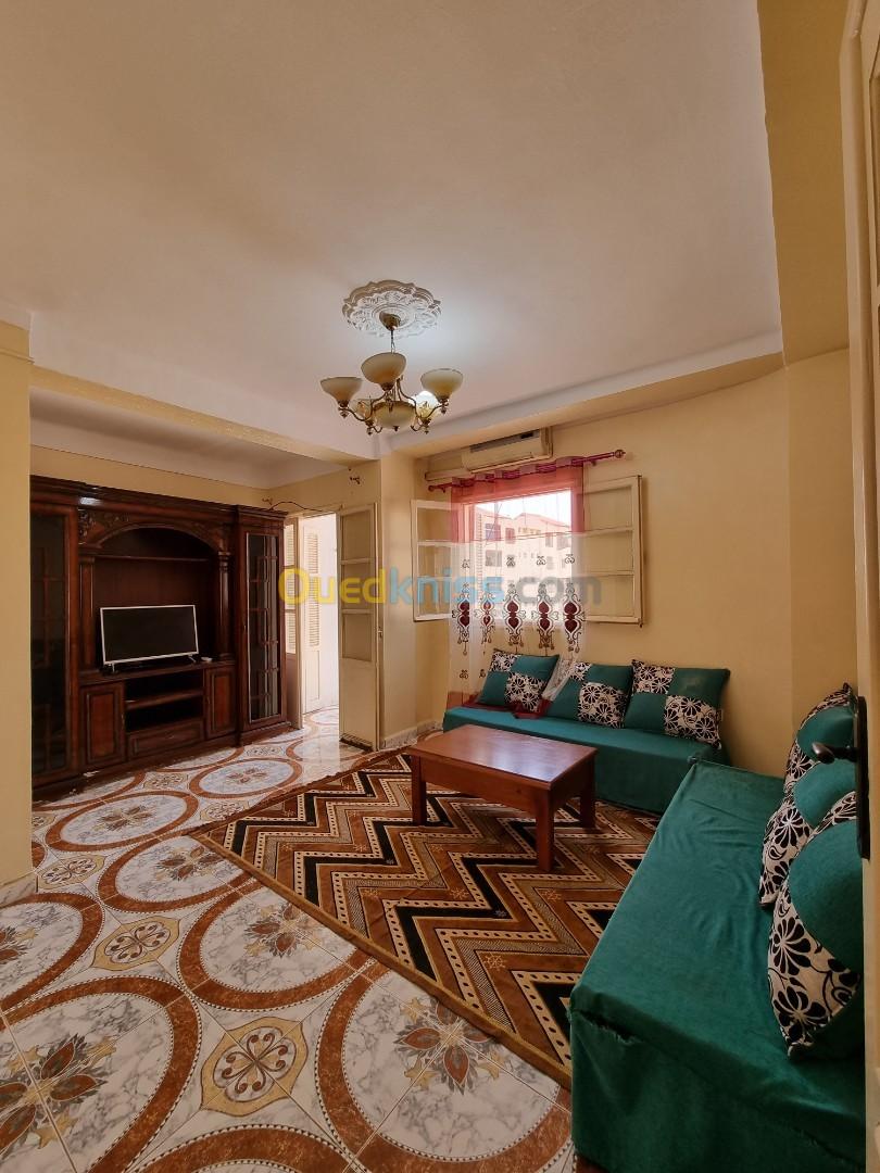 Location vacances Appartement F4 Mostaganem Mostaganem