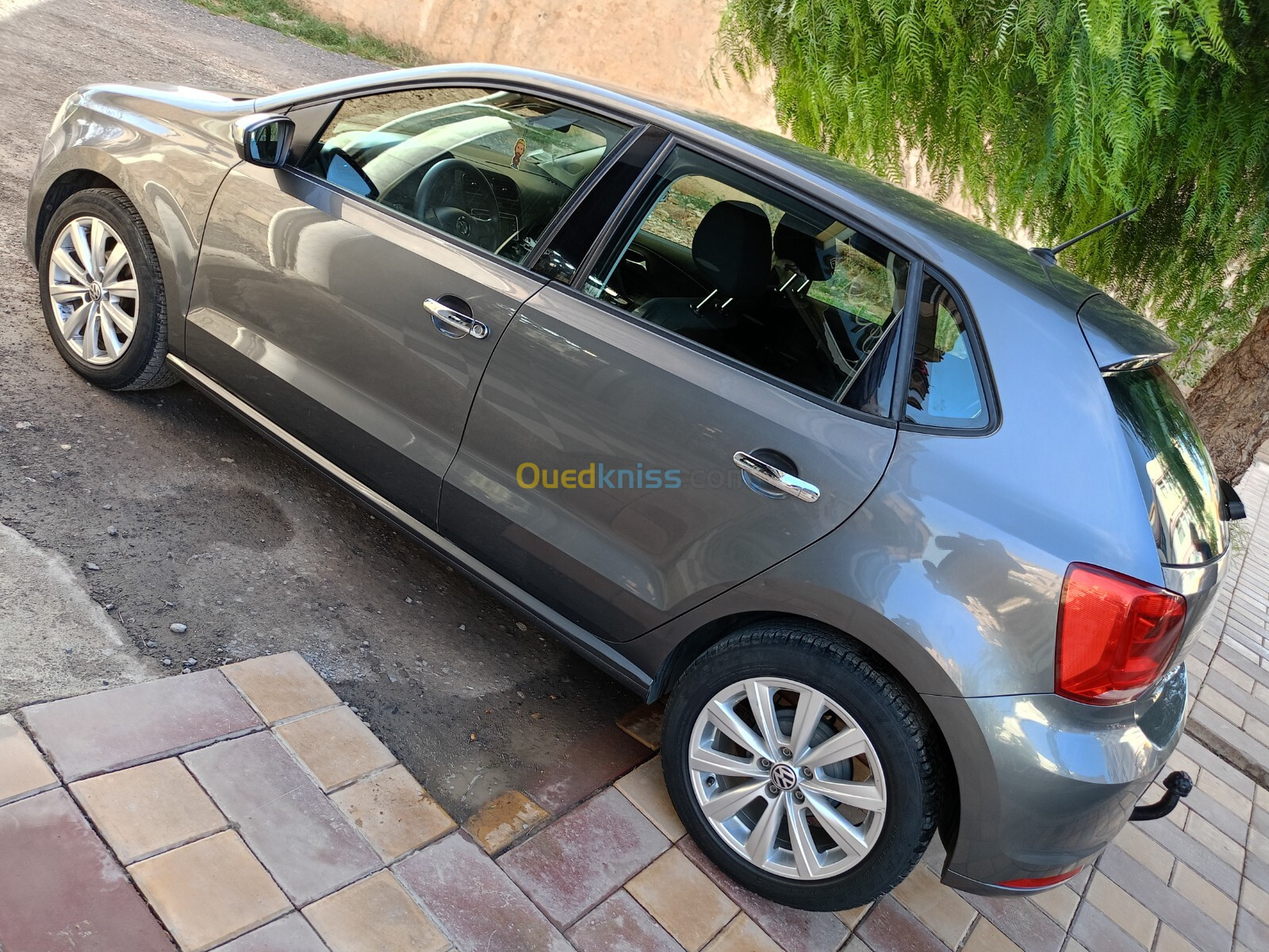 Volkswagen Polo 2015 Black et Silver