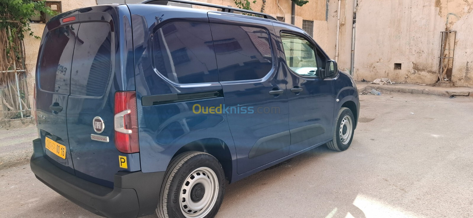 Fiat Professional Doblo italien 2024 