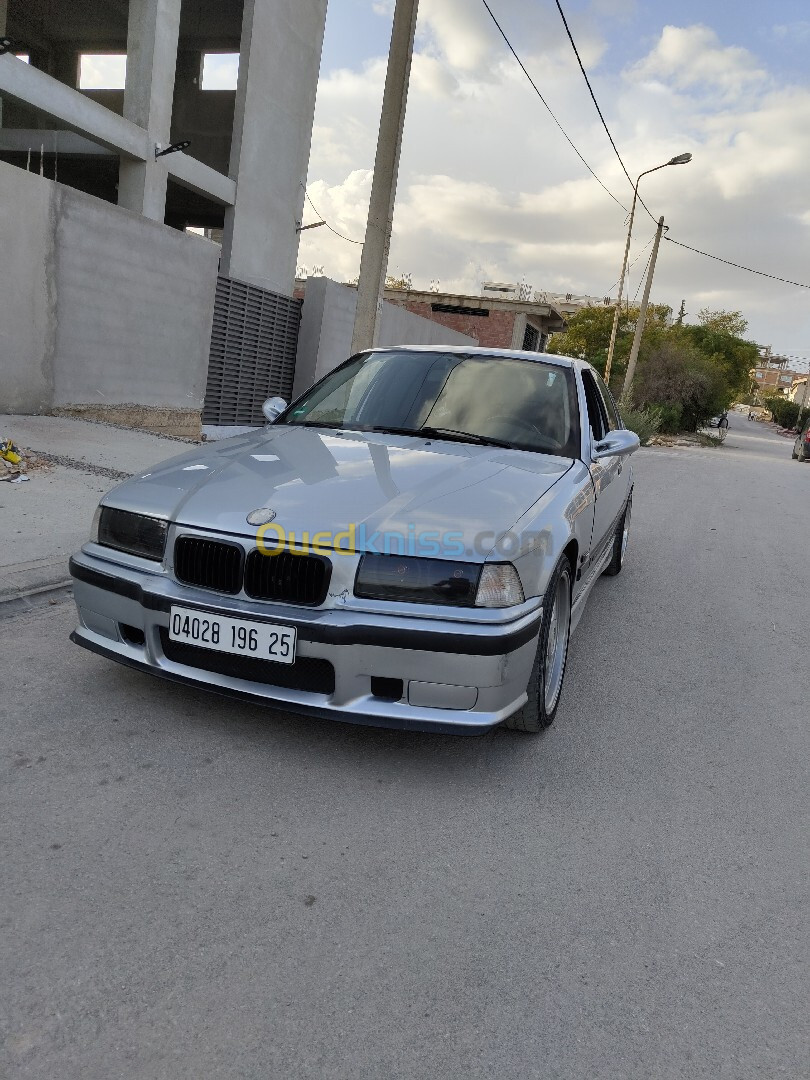 BMW Série 3 1996 E36 325i