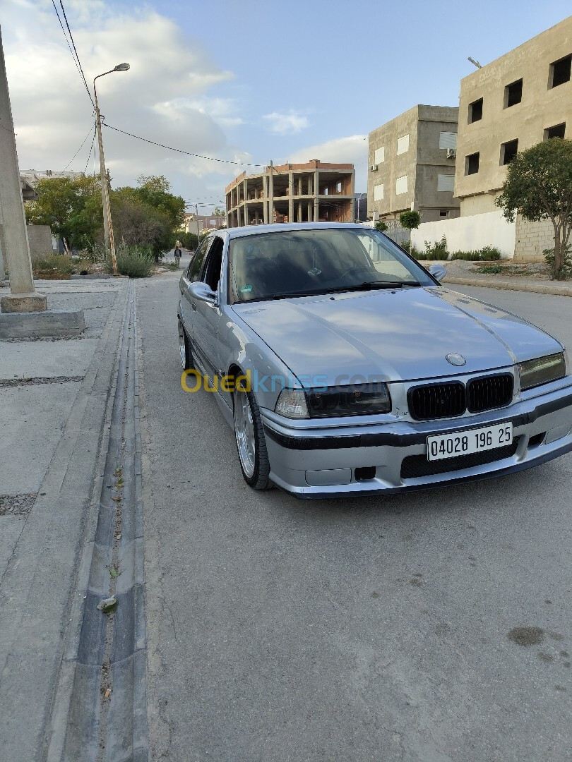 BMW Série 3 1996 E36 325i