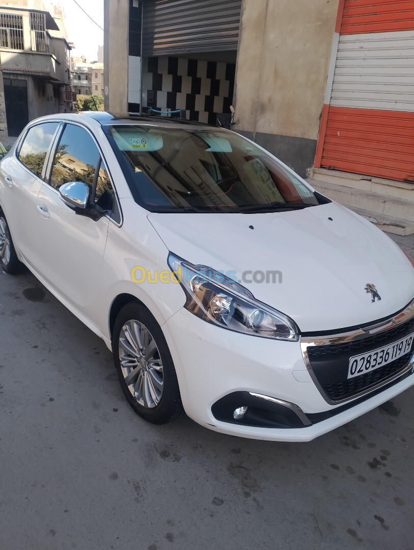 Peugeot 208 2019 Allure