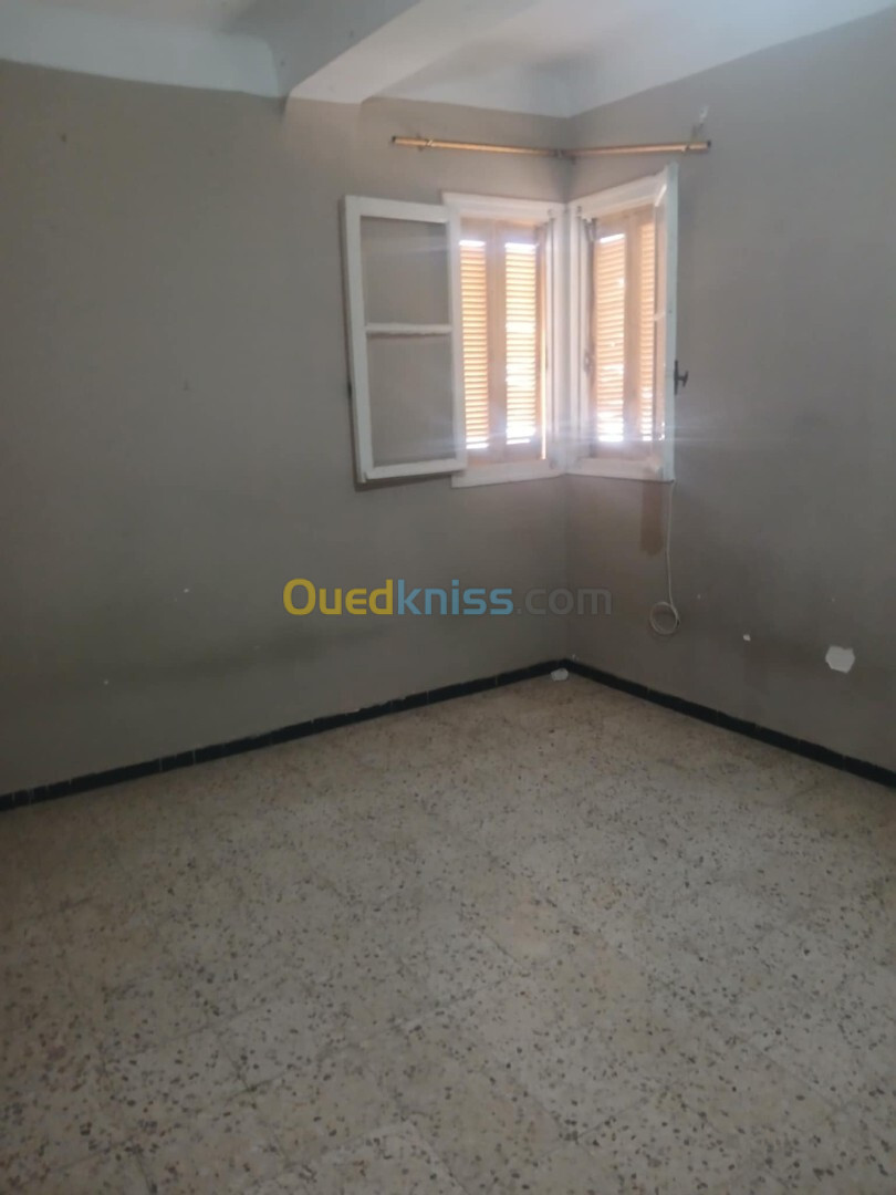 Location Appartement F3 Alger Bab ezzouar