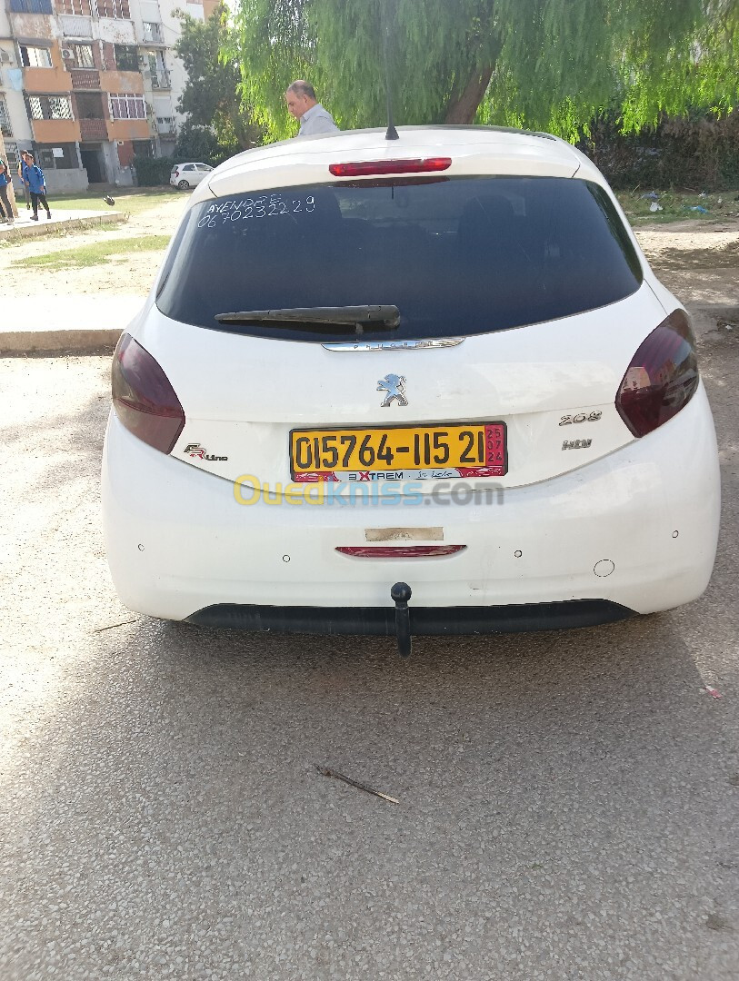 Peugeot 208 2015 