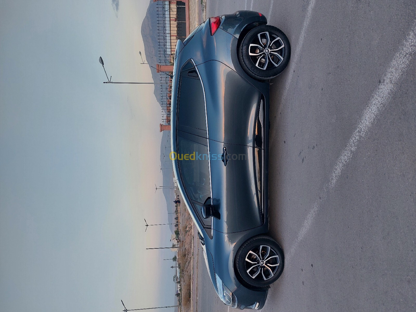 Renault Clio 4 2019 Limited 2