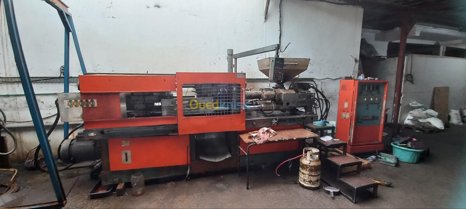 Machine injection dk 200