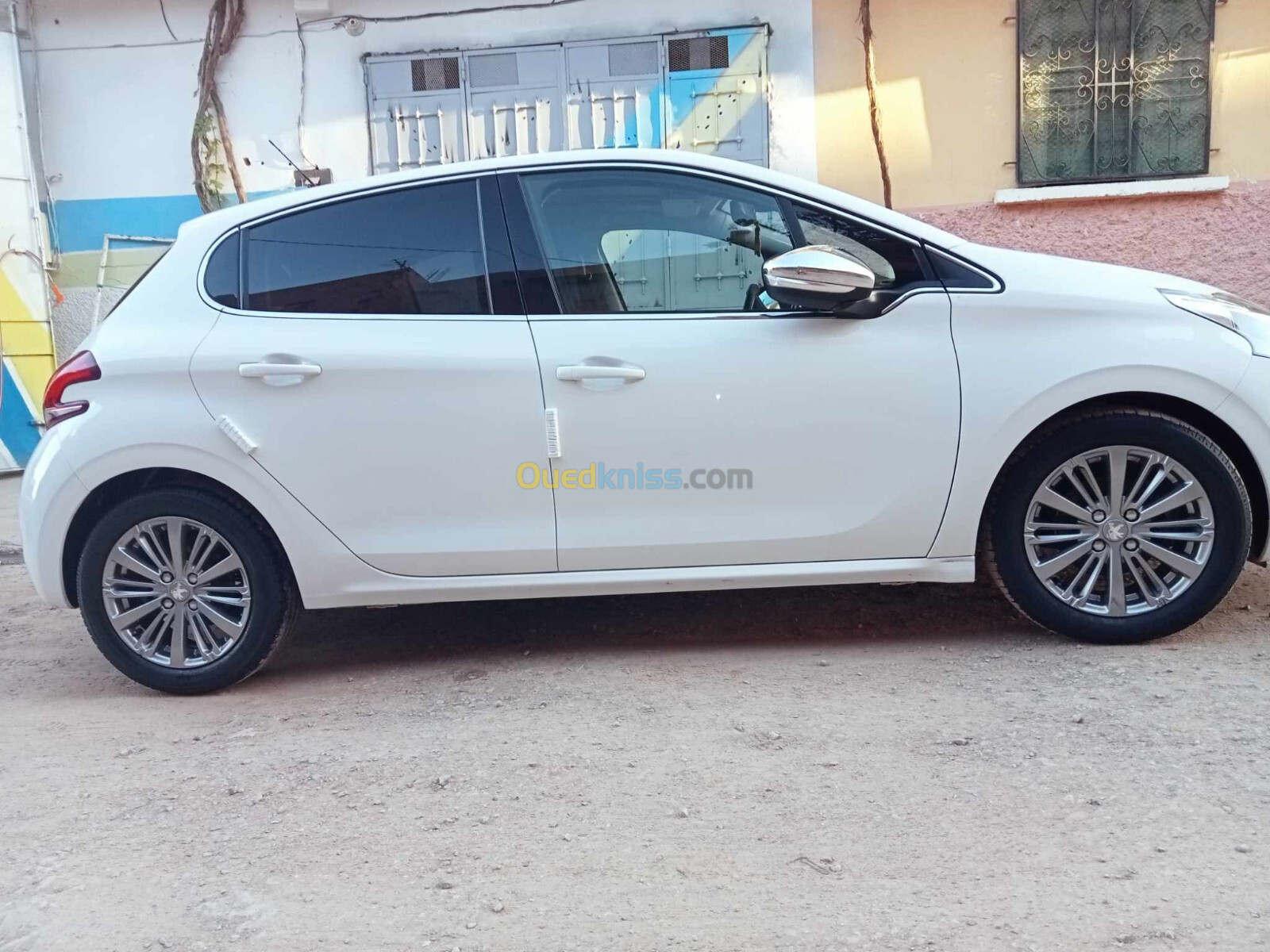 Peugeot 208 2019 Allure Facelift