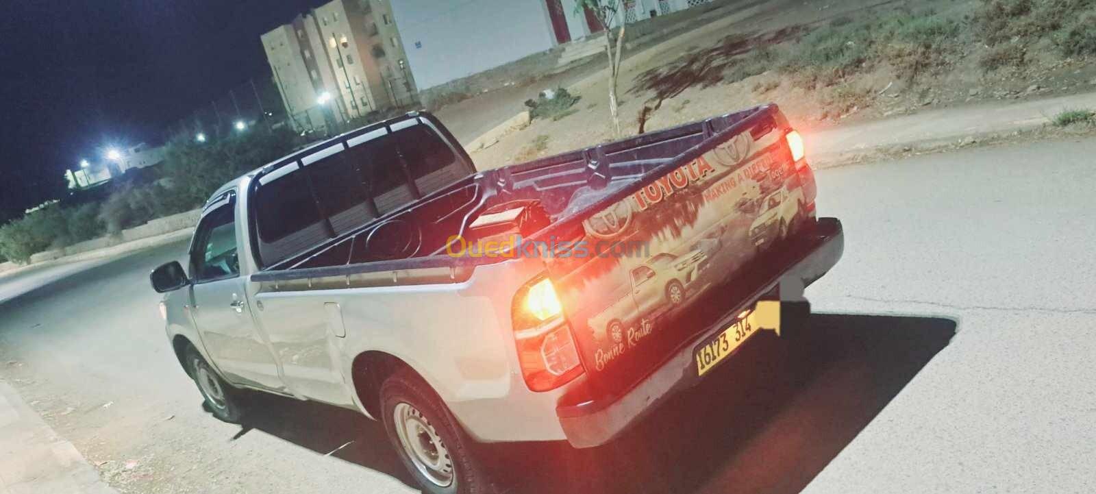 Toyota Hilux 2014 LEGEND DC 4x2