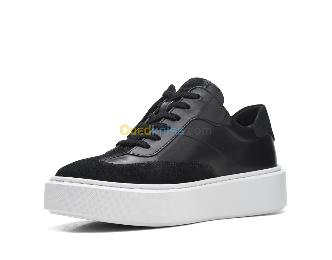 CLARKS Hero Lite Lo Black Leather