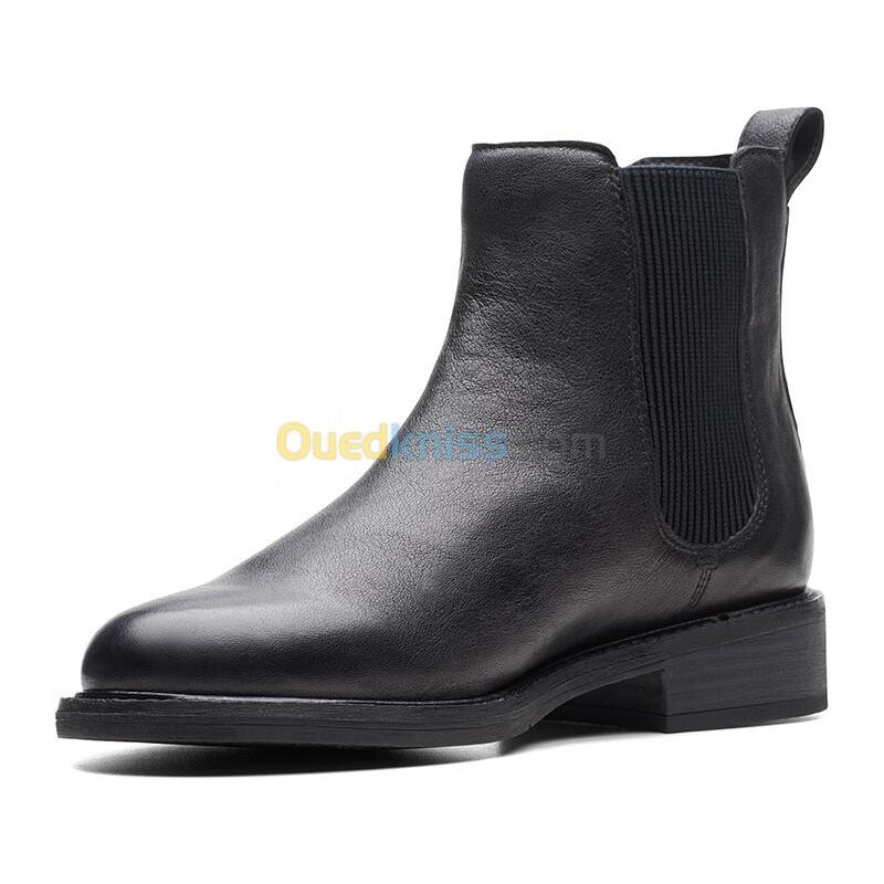 CLARKS Cologne Arlo2 Black Leather