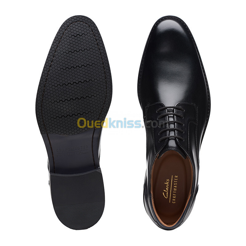 CLARKS Craftarlo Lace Black Leather