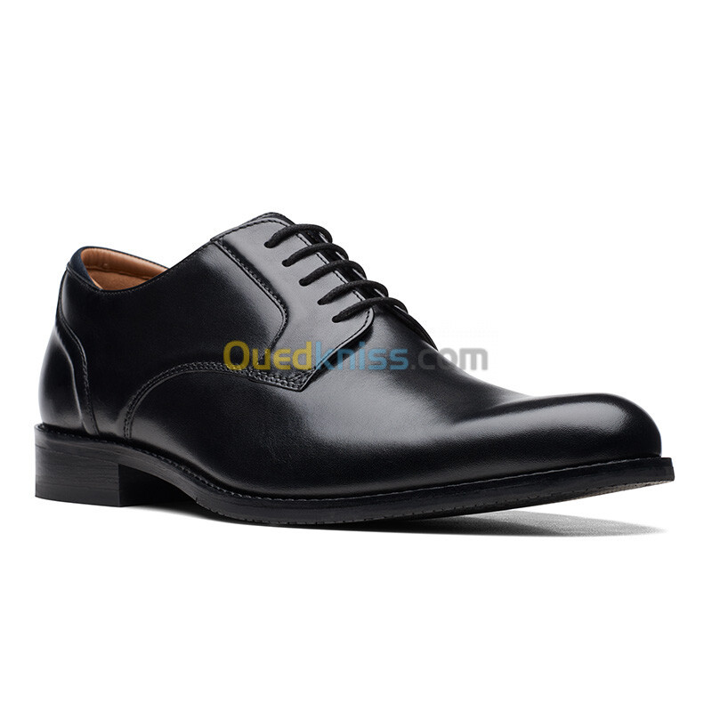 CLARKS Craftarlo Lace Black Leather