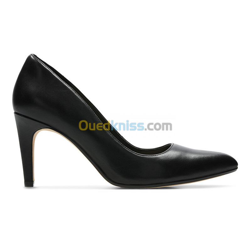 CLARKS Laina Rae Black Leather