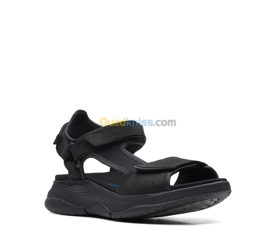 CLARKS Wave2.0 Skip. Black Combi