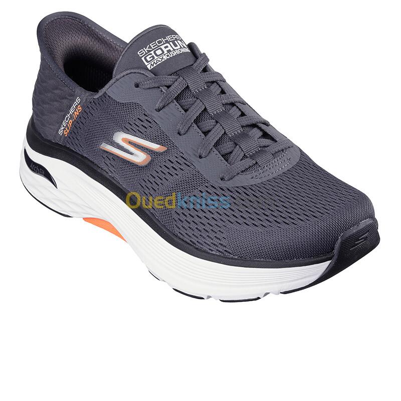 SKECHERS Max Cushioning Arch Fit - Gam