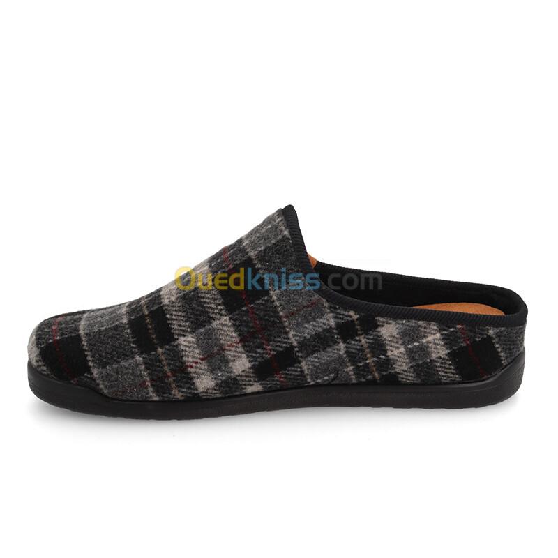 FLY FLOT Cloth Man Slipper Black