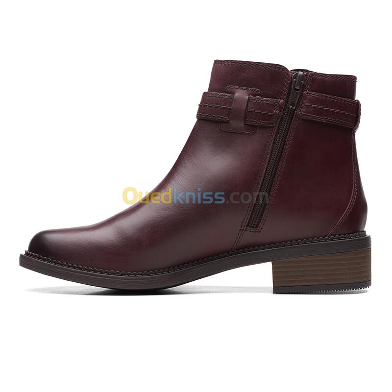 CLARKS Maye Ease Dark Brown Lea