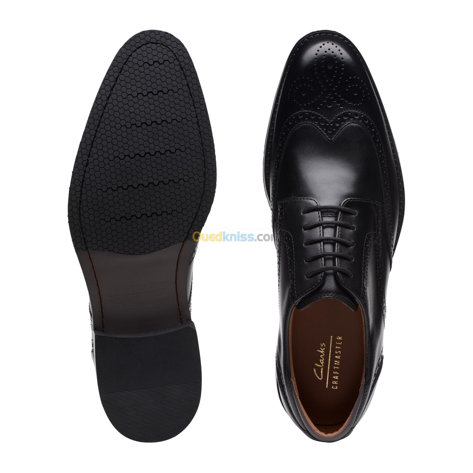 CLARKS Craftarlolimit Black Leather