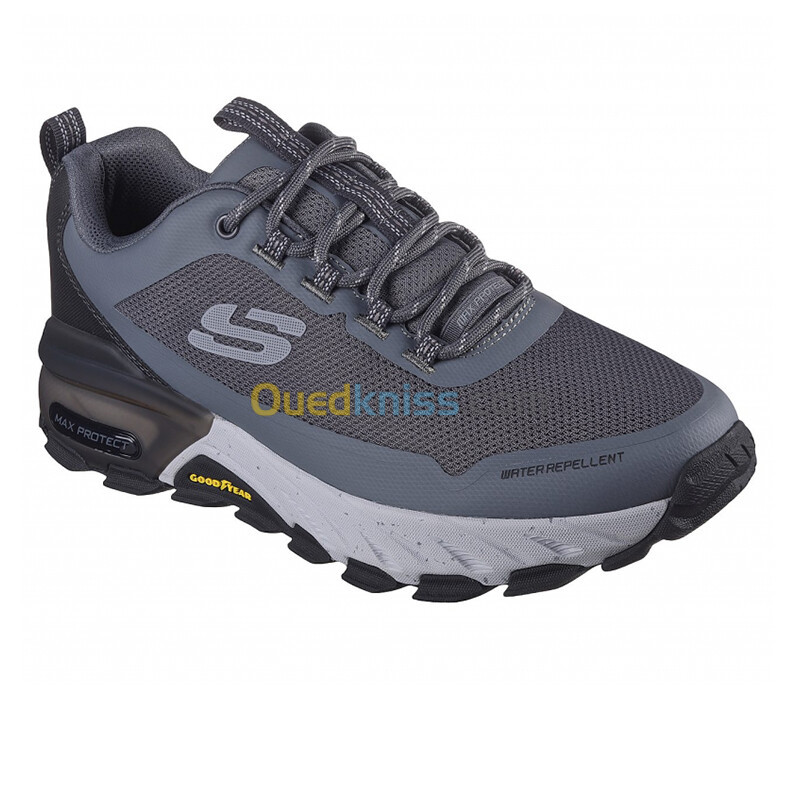 SKECHERS Max Protect