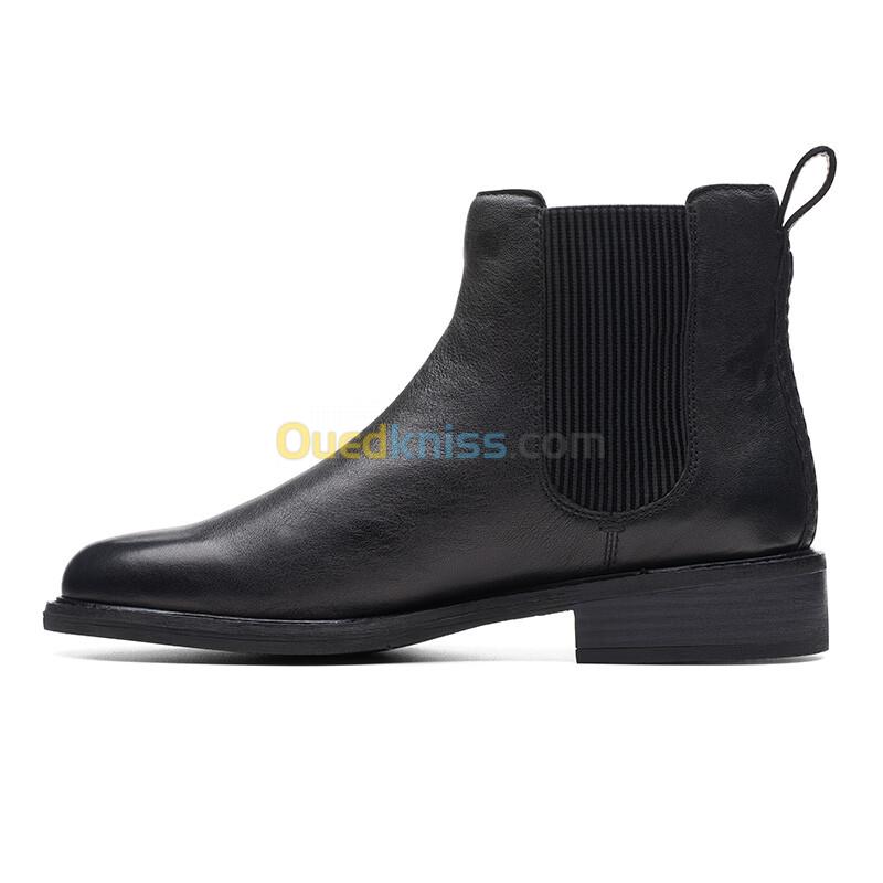 CLARKS Cologne Arlo2 Black Leather