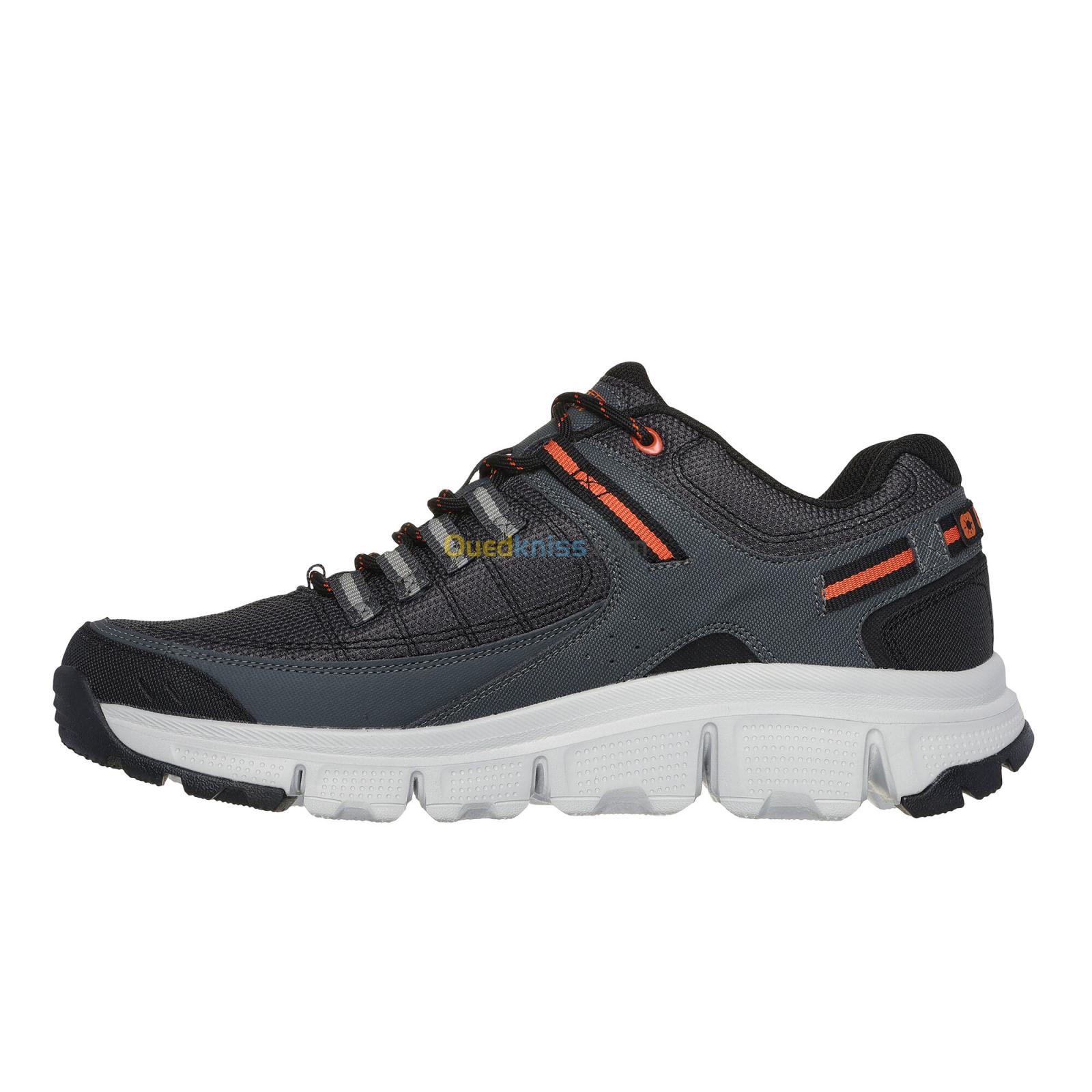 SKECHERS Summits At - Upper Draft