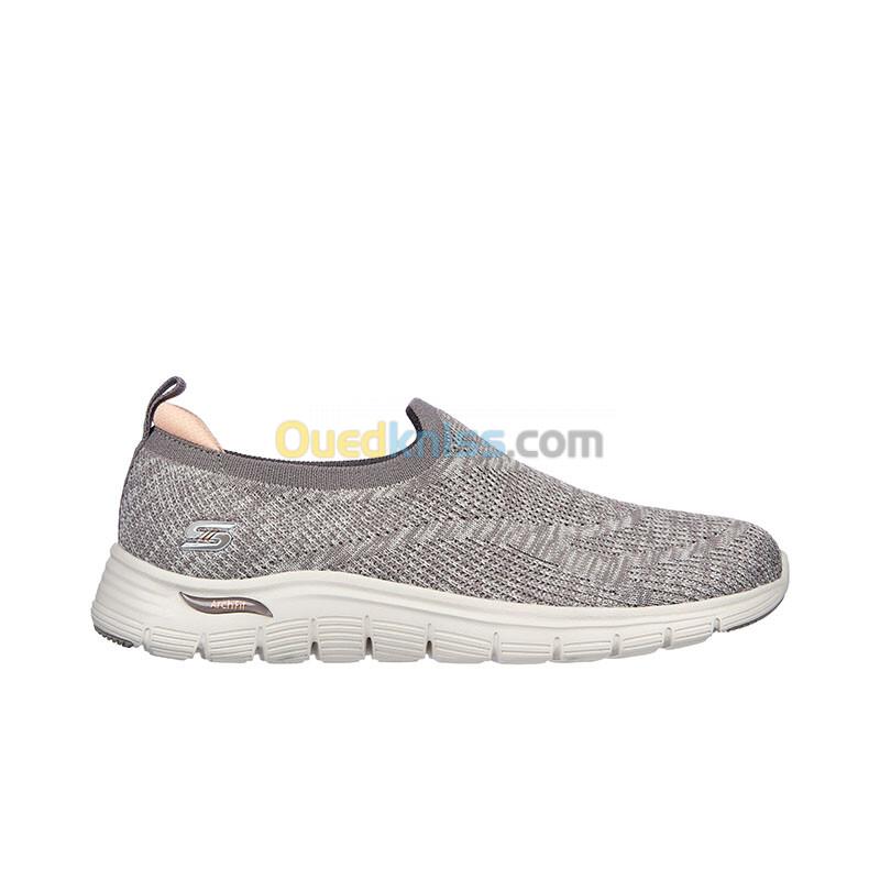 SKECHERS ARCH FIT VISTA - INSPIRATION