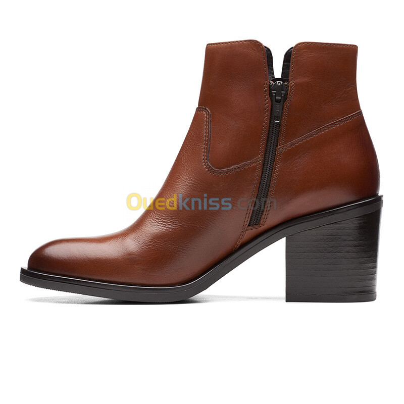 CLARKS Valvestino Lo Dark Tan Lea