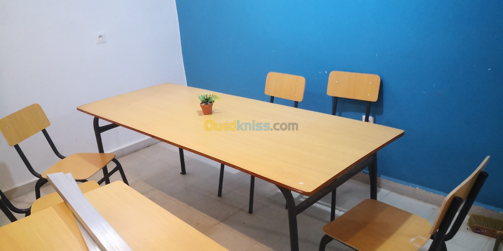 Tables et Chaises scolaire