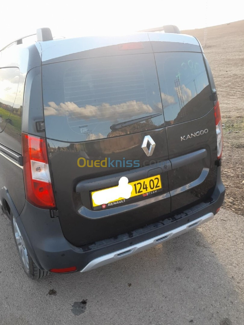 Renault Kangoo stepway 2024 