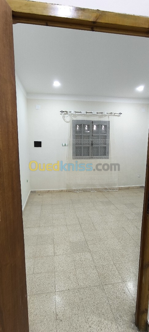 Location Appartement F2 Jijel Jijel