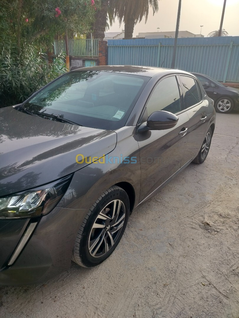 Peugeot 208 2022 Allure Facelift