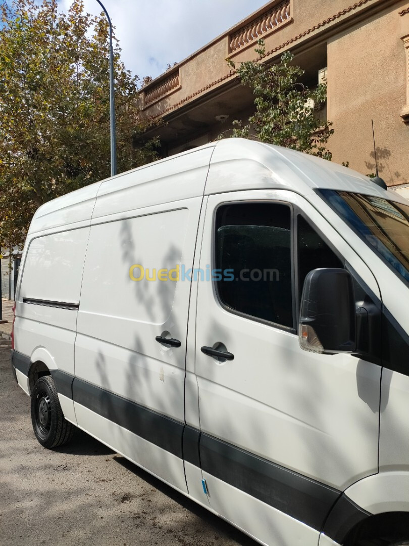 Volkswagen Crafter 2013