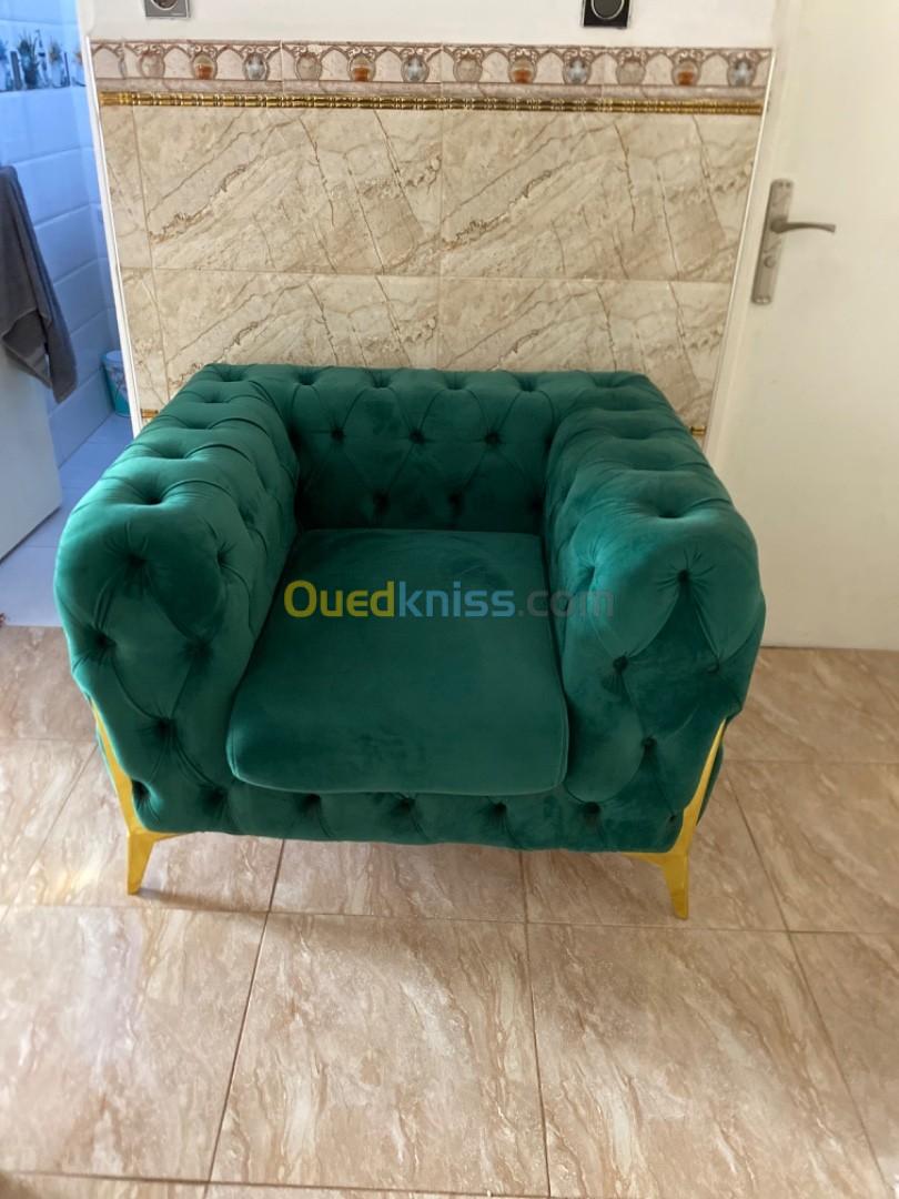 Fauteuil, une place capitonnée