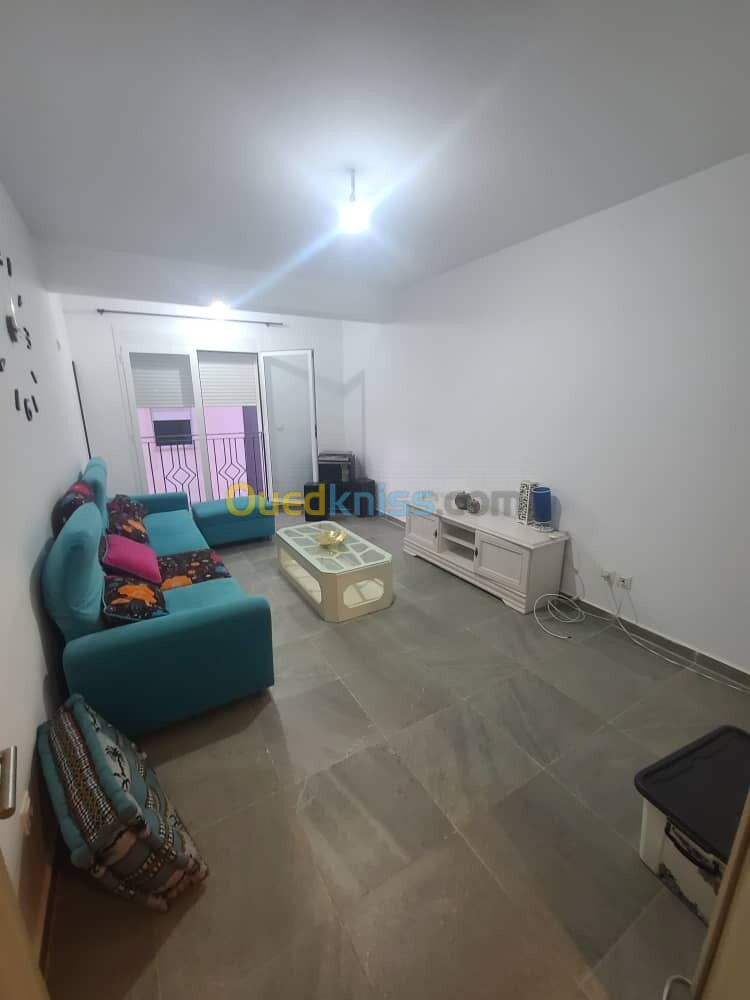 Location Appartement F4 Alger Souidania