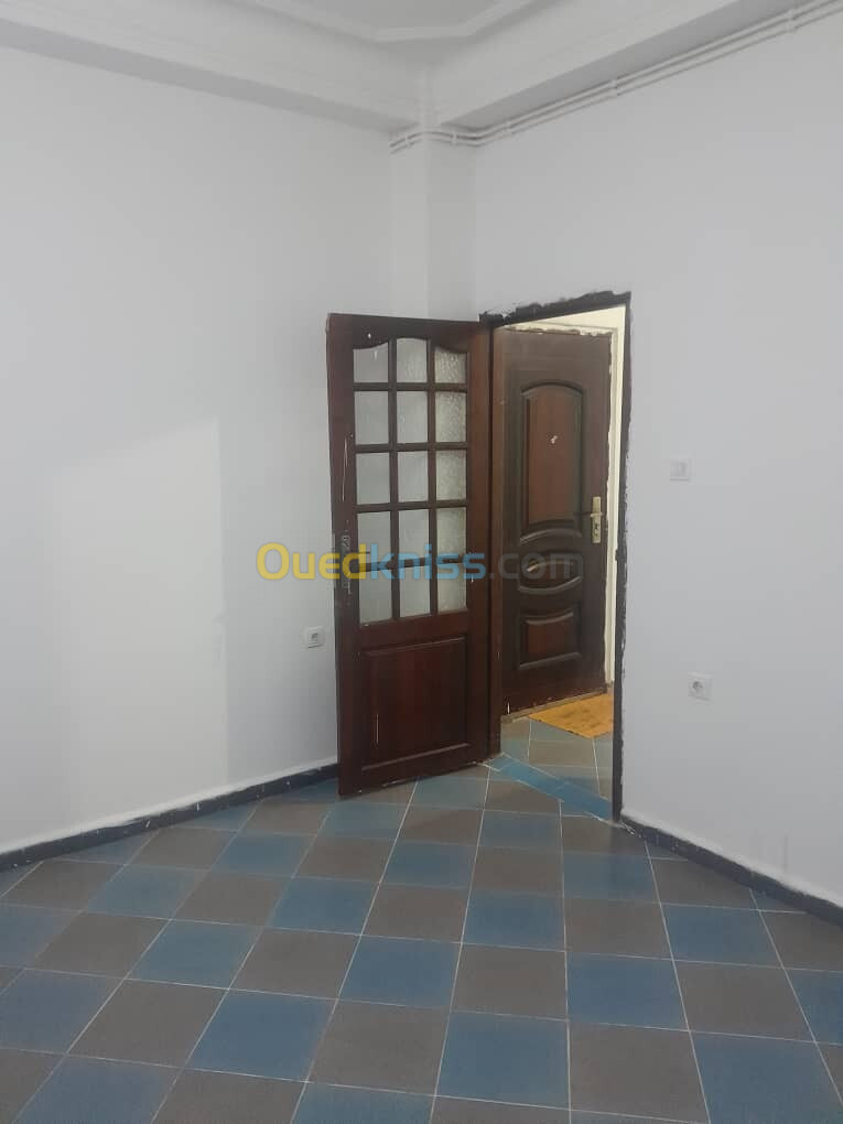 Location Appartement F2 Alger Ain naadja