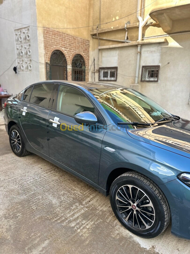 Fiat Tipo 2024 