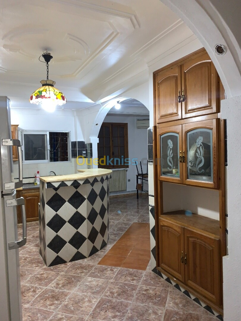 Location Appartement F3 Alger Zeralda