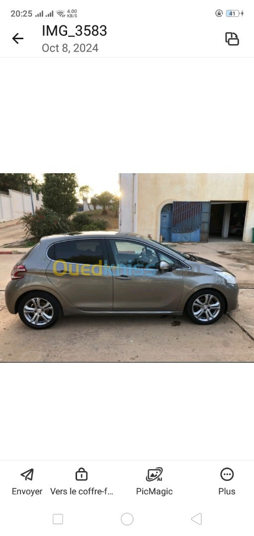 Peugeot 208 2015 Allure