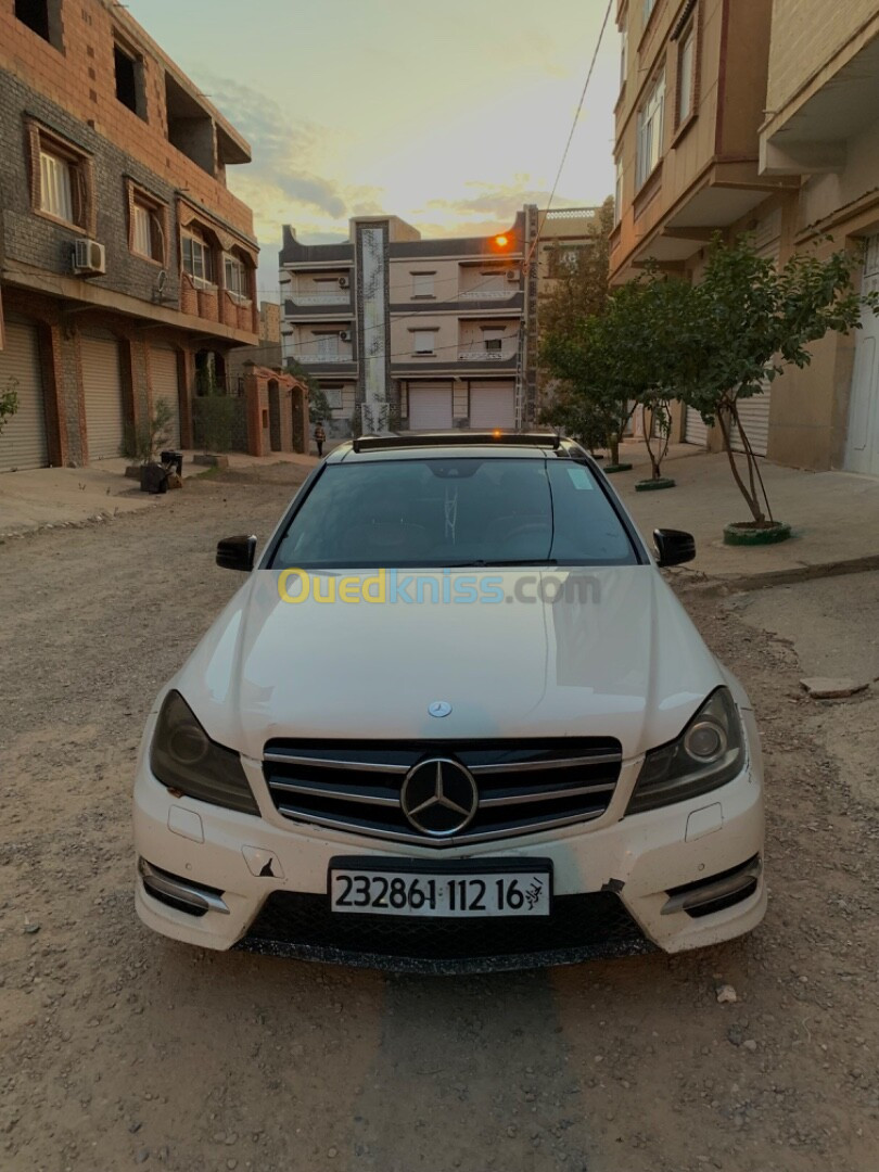 Mercedes Classe C 2012 250 AVANTGARDE 