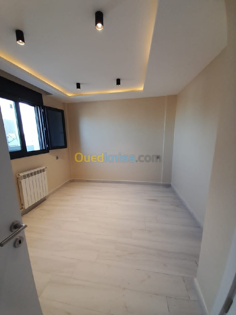 Vente Appartement F5 Alger Belouizdad