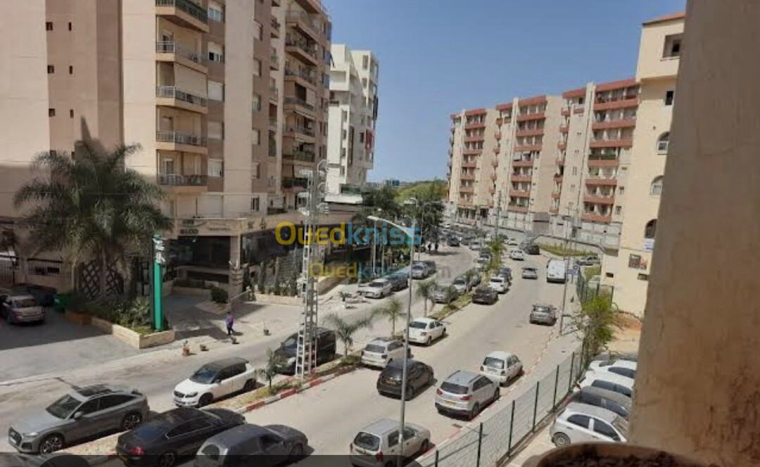 Location Appartement F5 Alger Cheraga