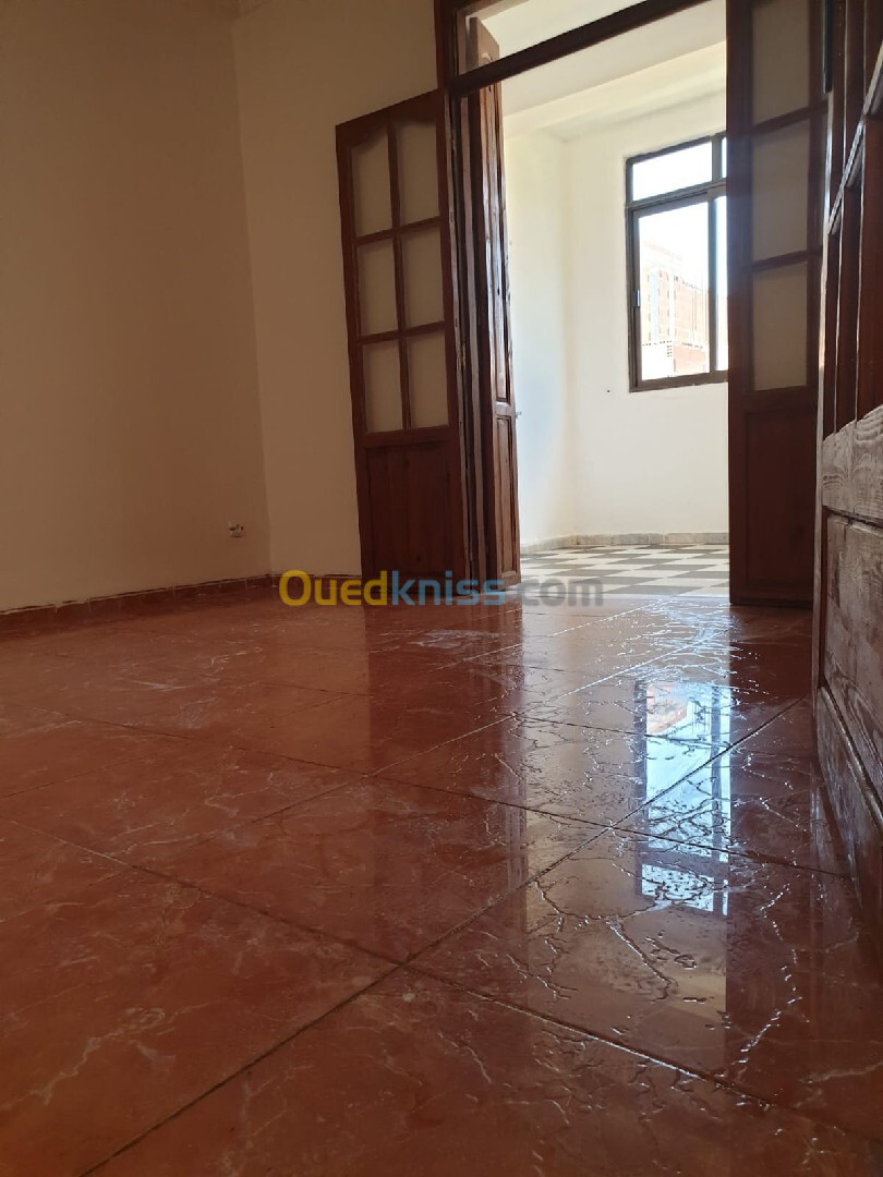 Location Appartement F2 Alger Bordj el kiffan