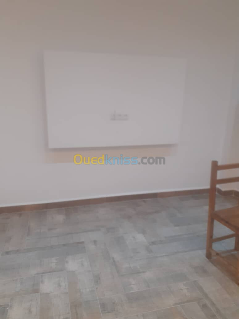 Location Niveau De Villa F3 Alger Birkhadem