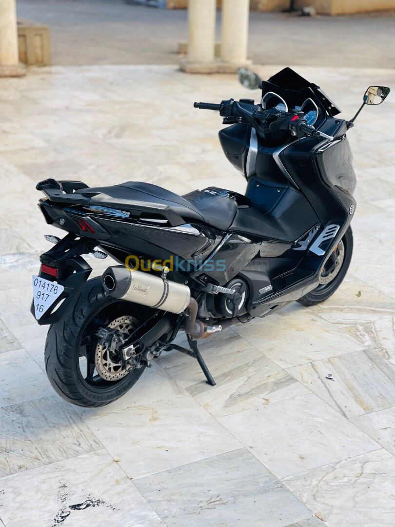 Yamaha Tmax SX 2017