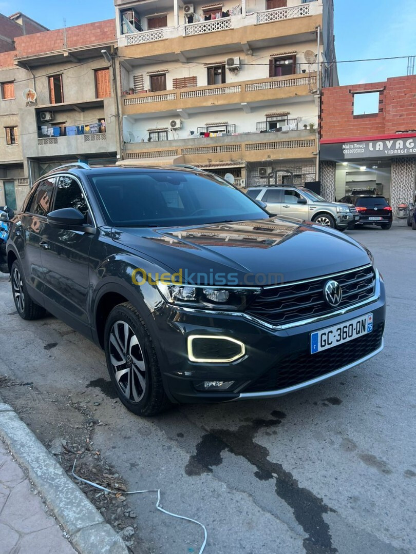 Volkswagen T-Roc 2021 Active plus