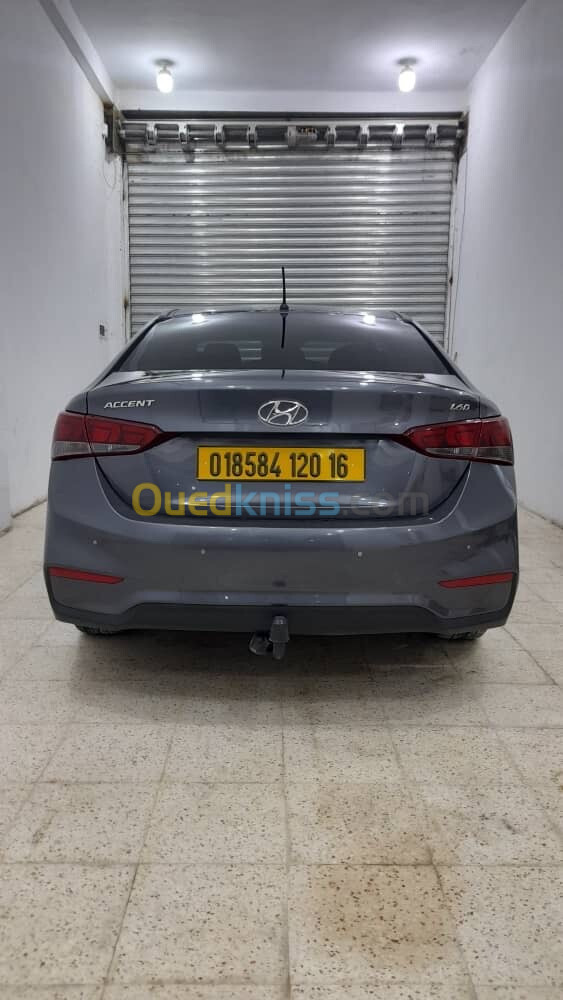 Hyundai Accent RB  4 portes 2020 Accent RB  4 portes