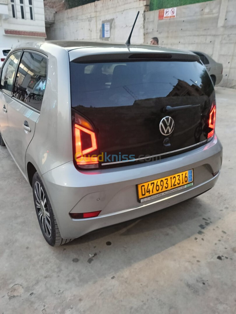 Volkswagen Up ! 2023 