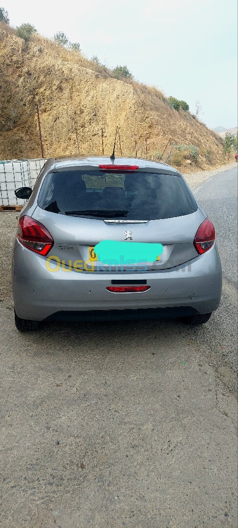 Peugeot 208 2019 Allure Facelift