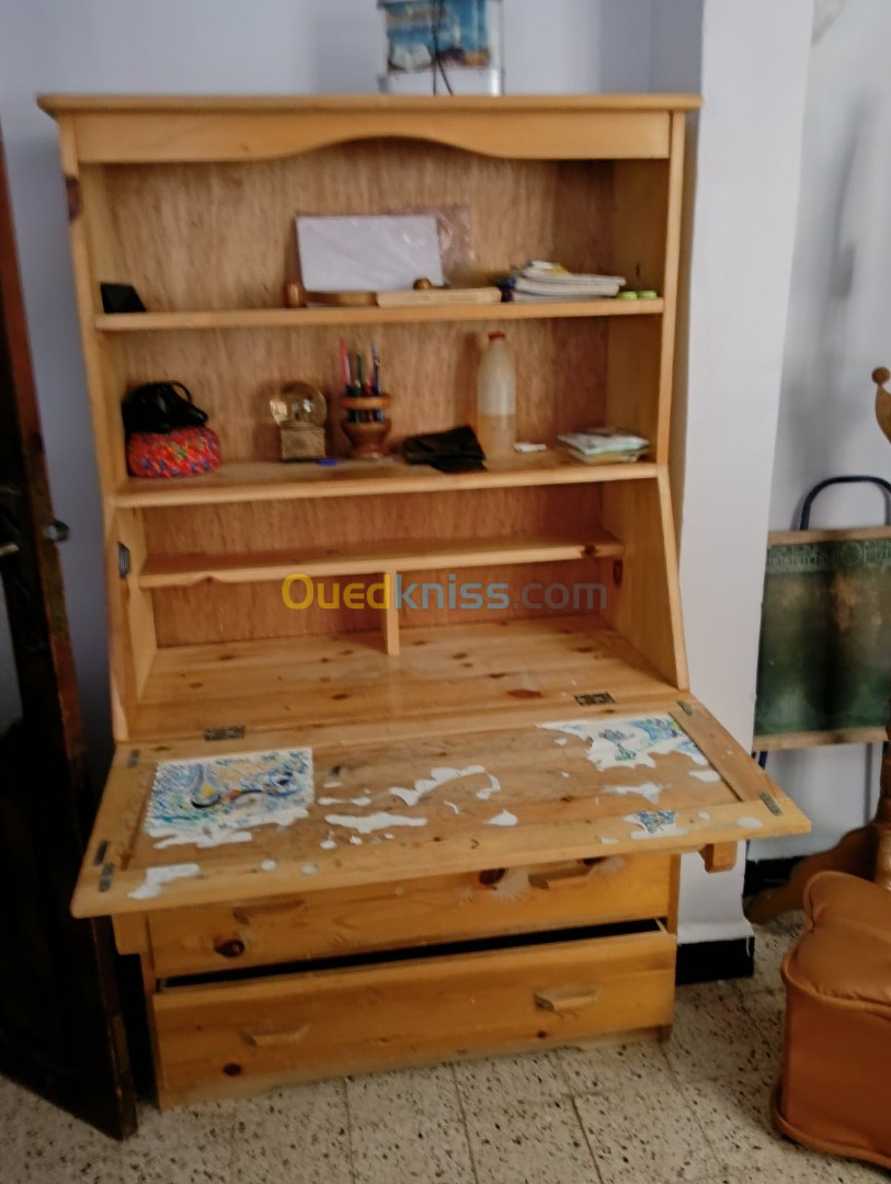 Bureau à étagères et tiroirs pour chambre d'enfants