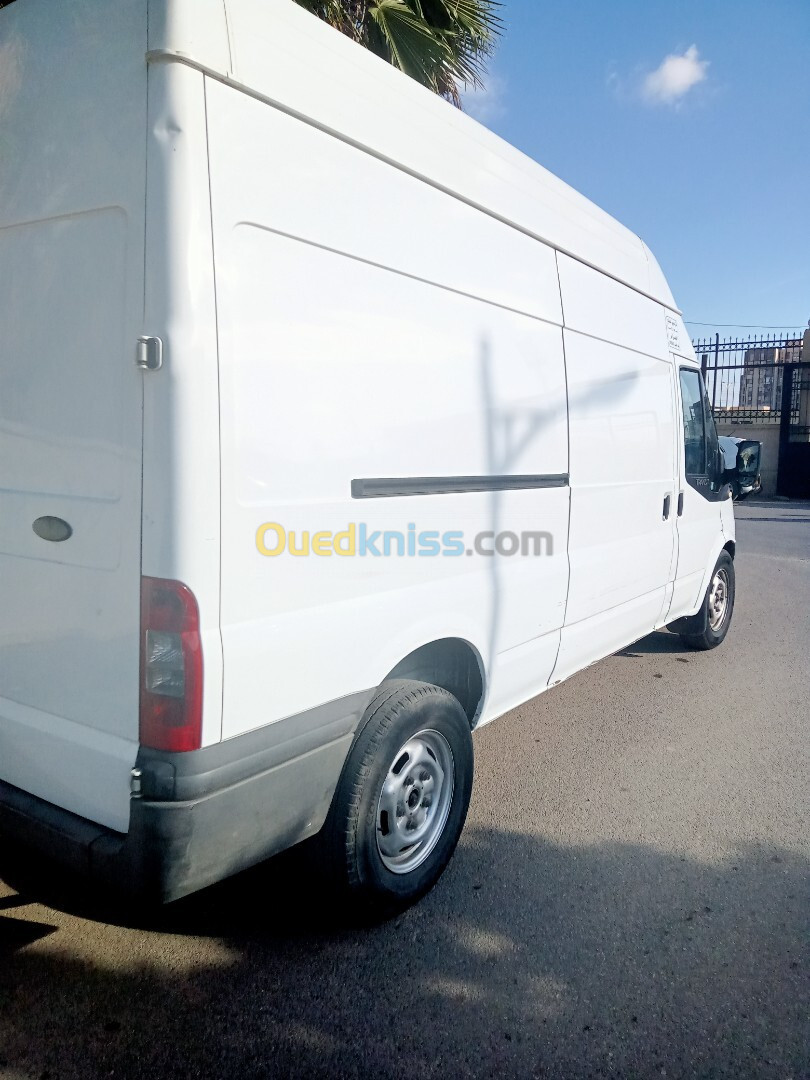 Ford Transit 2012 